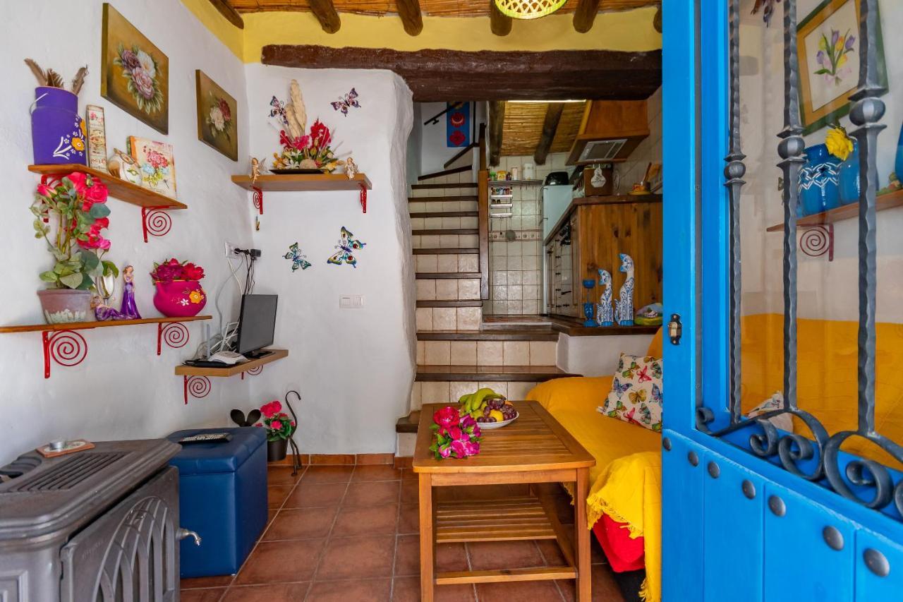 פריחיליאנה La Casita De Las Mariposas מראה חיצוני תמונה
